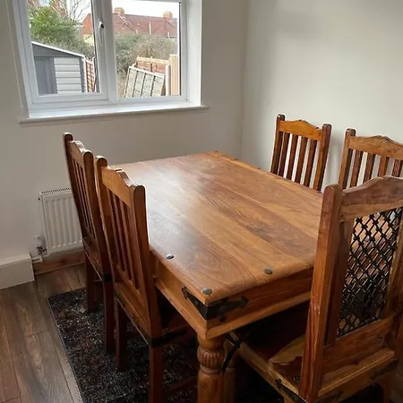 Holiday home Cosy Entire Residential Home. Staple Hill.